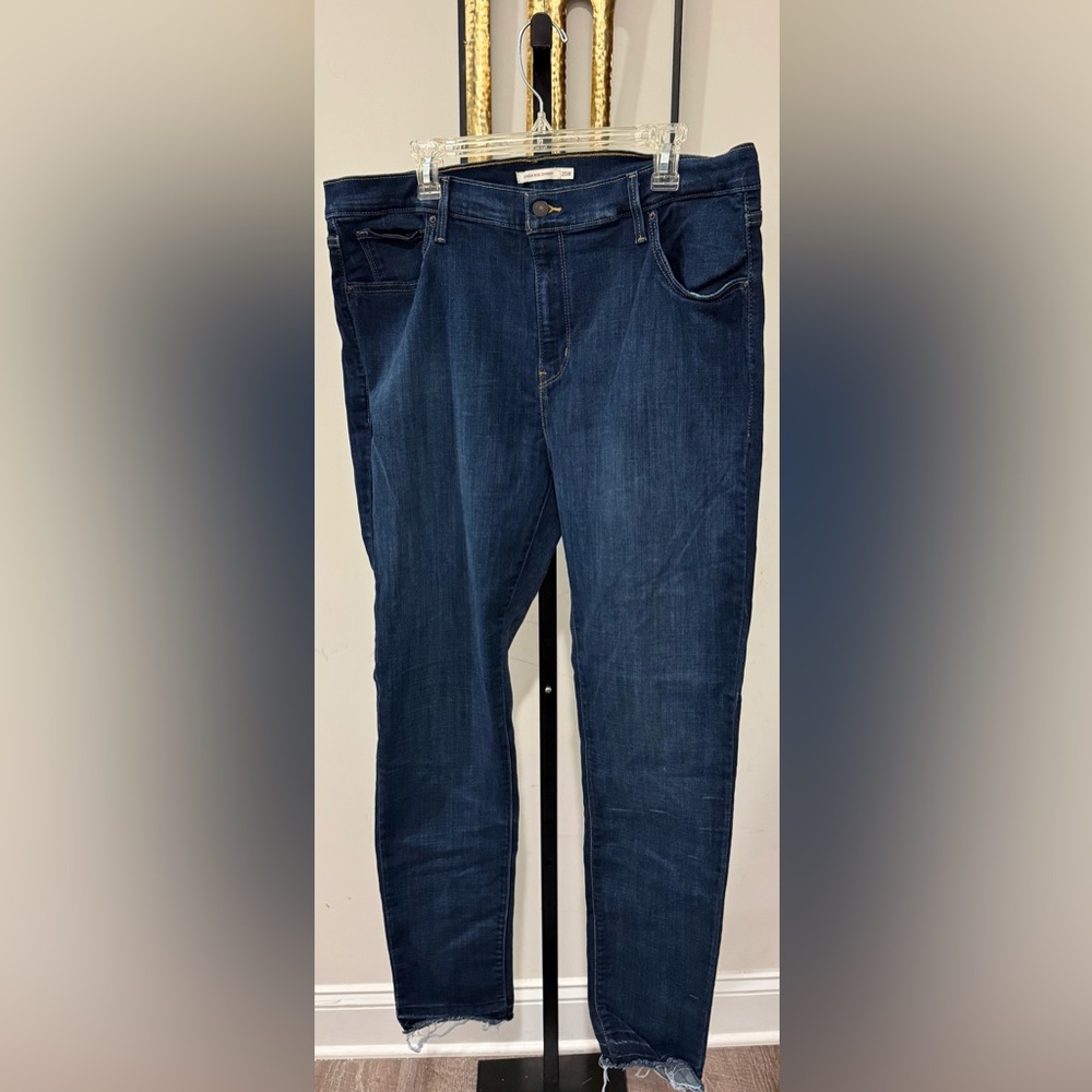 Levi’s High Rise Skinny Jeans